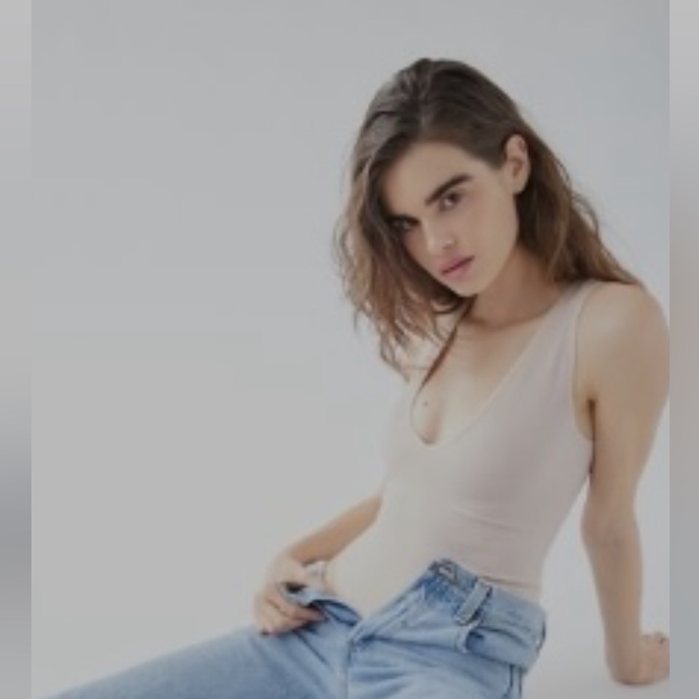 brand new urban outfitters light pink bodysuit small